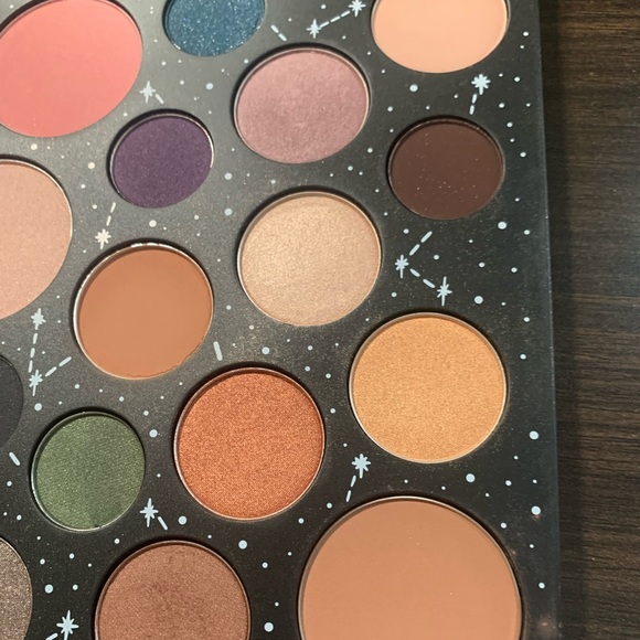 ✨ Host Pick ✨ Smashbox eyeshadow palette - Picture 4 of 5